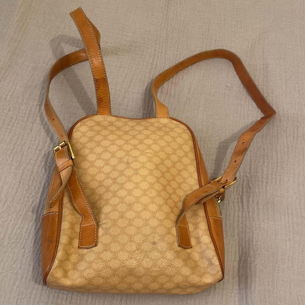 Celine Vintage Tan Backpack Elegant and Functional - Picture 3 of 13